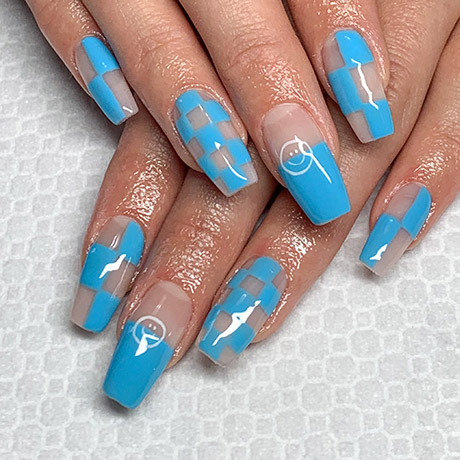 Long nail extensions